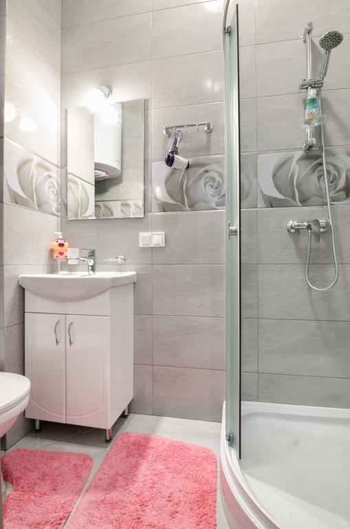 Alfa Apartments Levytskoho 3 利沃夫 外观 照片